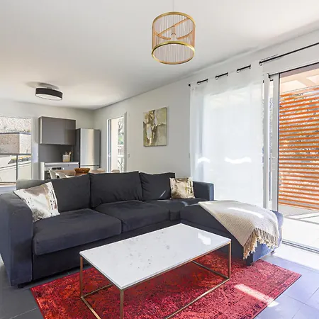 Prestige View By Interhome