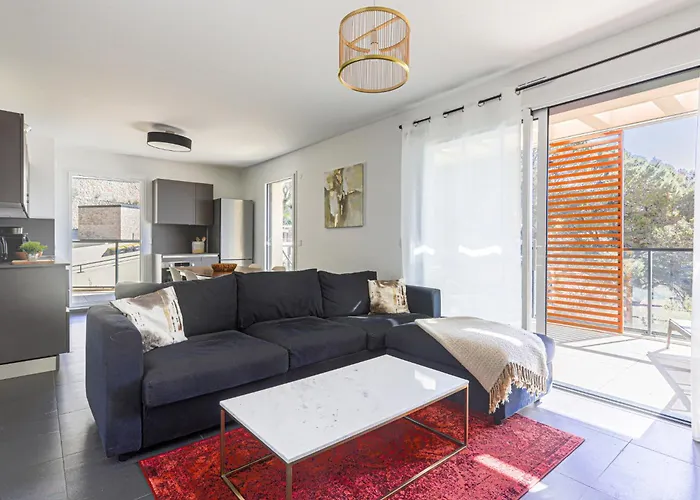 Prestige View By Interhome